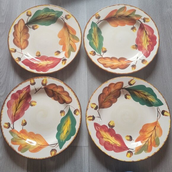 Vintage Tabletops Gallery 